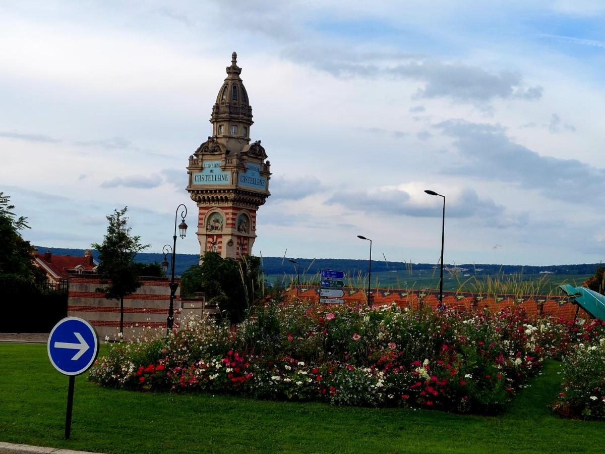 Epernay Capital De Champagne Διαμέρισμα Εξωτερικό φωτογραφία